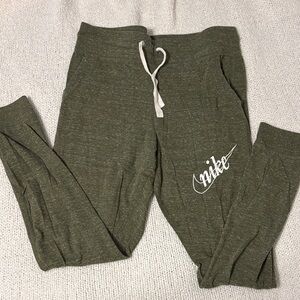 Nike Green Jogger Sweatpants